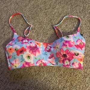 VS swim top